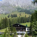 Apartment 6 *